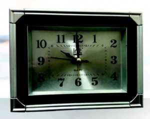 Часы-будильник IRIT IR-608, 16х5х13см, пластик, AAх1 (арт. 579563)