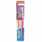 Зубная щетка ORAL-B (Орал-Би) 3-Эффект "Классик", средняя (арт. 603198)